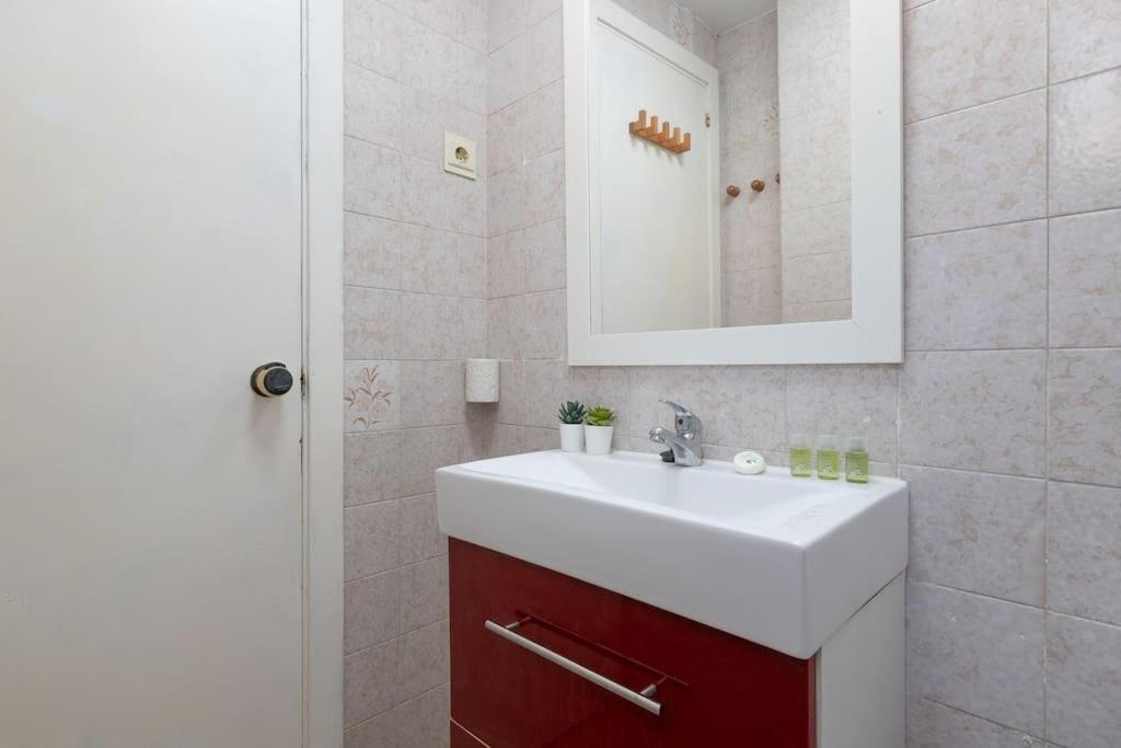 Apartamento Fuengirola Beach Apartment Ngoại thất bức ảnh