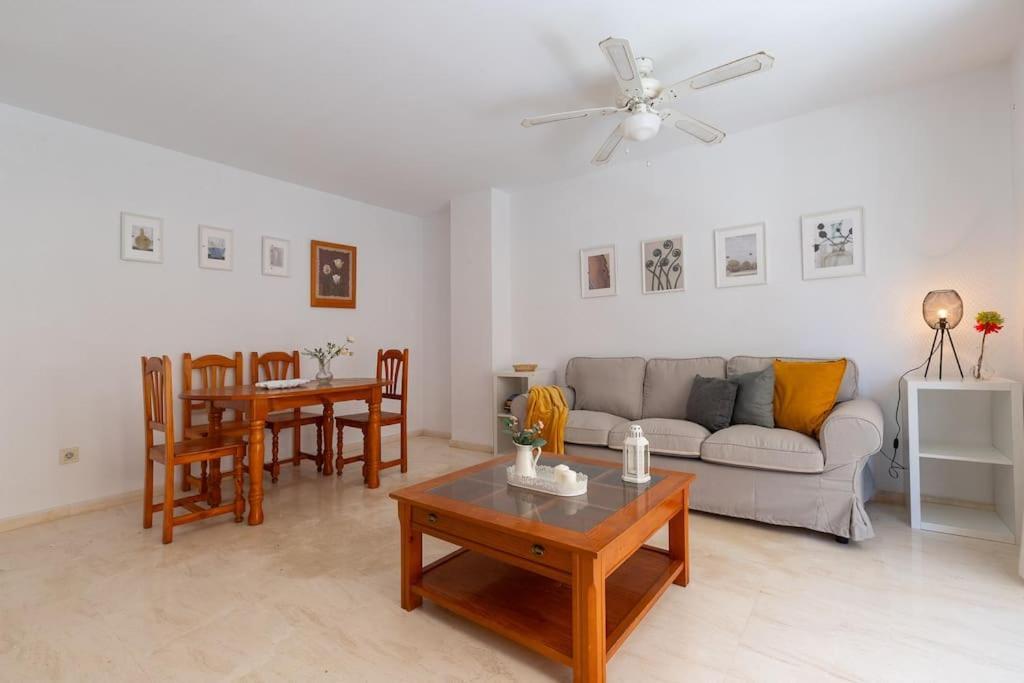 Apartamento Fuengirola Beach Apartment Ngoại thất bức ảnh